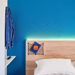 Hotelf1 Hotel