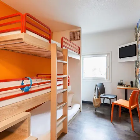 Hotelf1 * Chaumont (Haute-Marne)