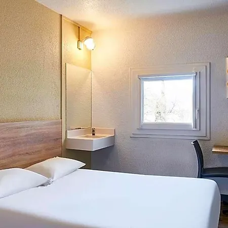 Hotelf1 Ξενοδοχείο Chaumont (Haute-Marne)