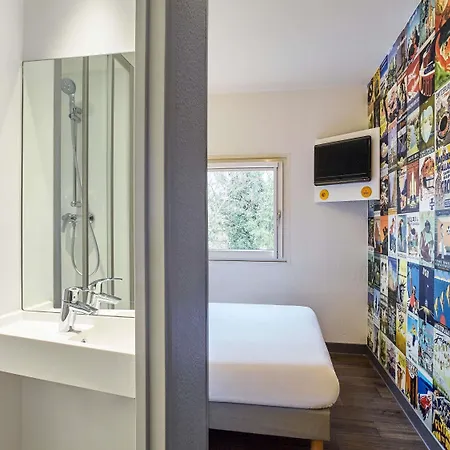 Hotelf1 Hotel